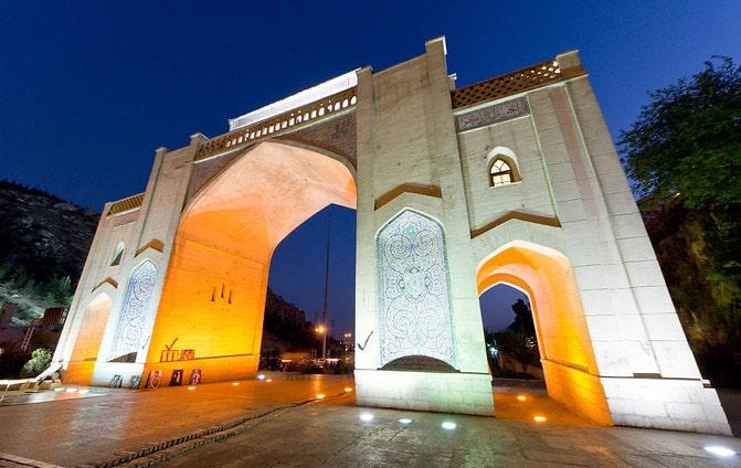 درواز قرآن جاذبه های شیراز