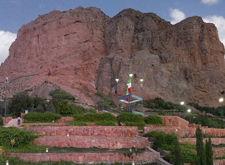کوه صفه جاهای دیدنی اصفهان