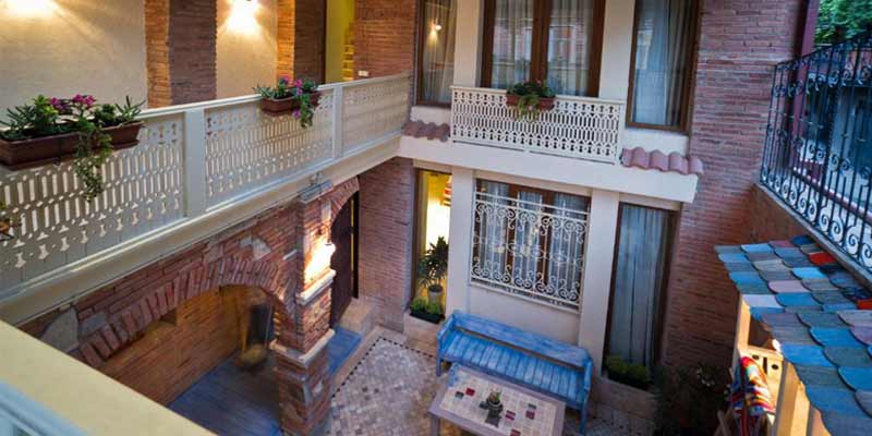 بوتیک هتل شماره ۱۲ (No12 Boutique Hotel)