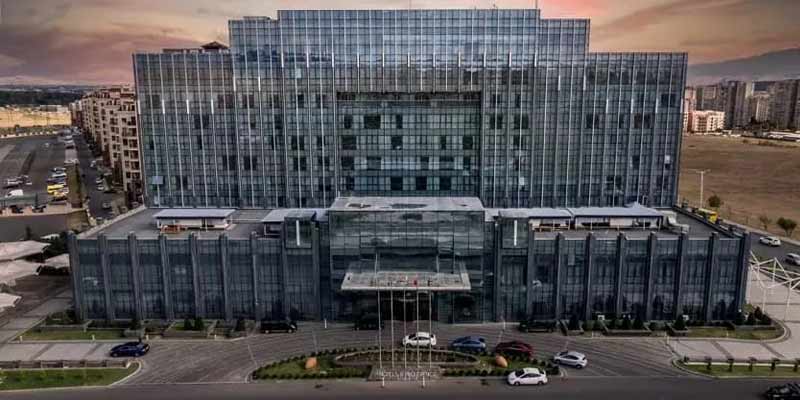 هتل پریفرنس هوالینگ